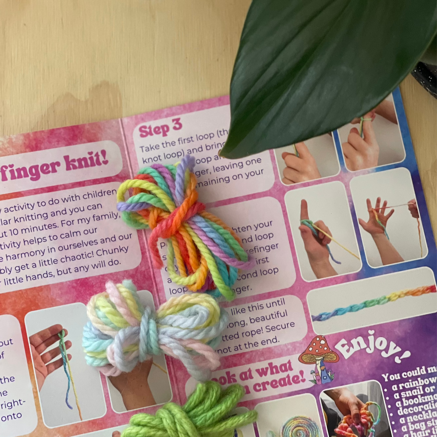 Finger Knitting Kit